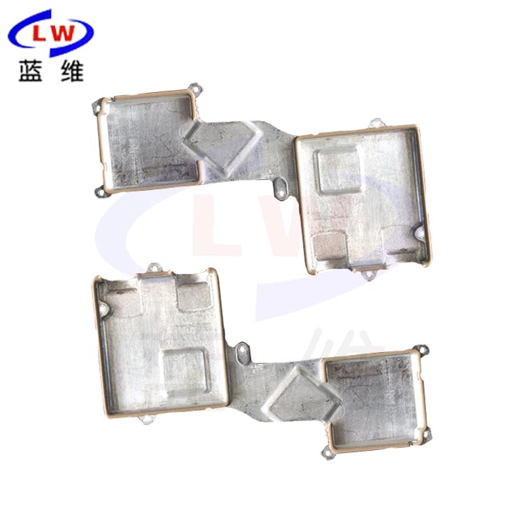 醫療屏蔽蓋點(diǎn)膠加工-lw-2-1.jpg